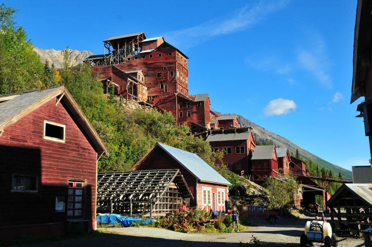 Blackburn Cabins - McCarthy, Alaska Exteriör bild